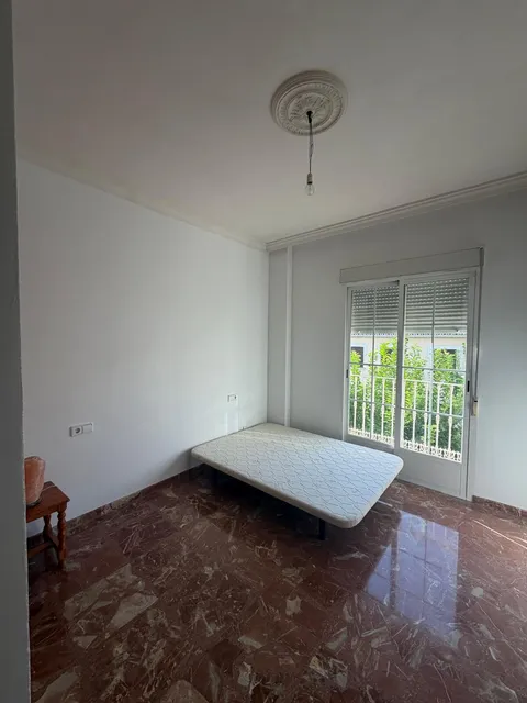 Casa de 102 m² a Baena