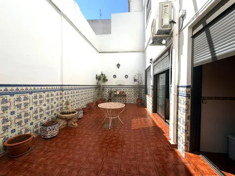 Casa de 236 m² a Rafelbunyol