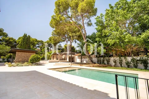 Casa de 695 m² a Godella