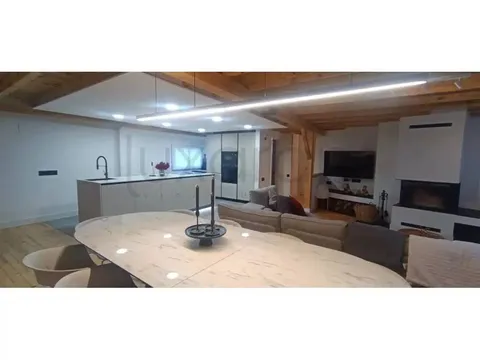 Pis de 290 m² a Viella i Mitjaran