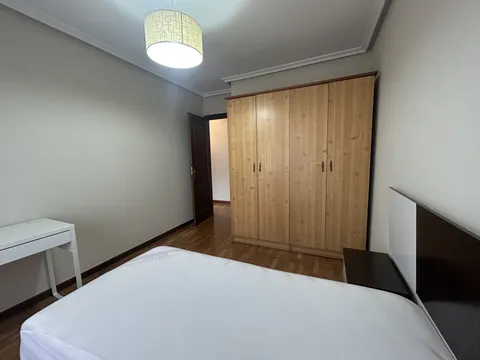 Pis de 97 m² a Oviedo