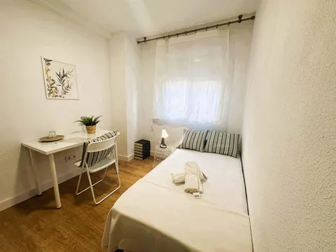 Habitació de lloguer, Alcalá de Henares (2/8)