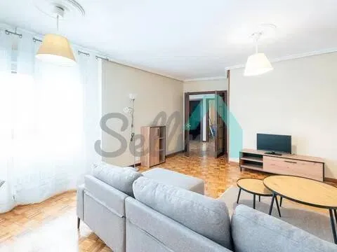 Pis de 68 m² a Oviedo