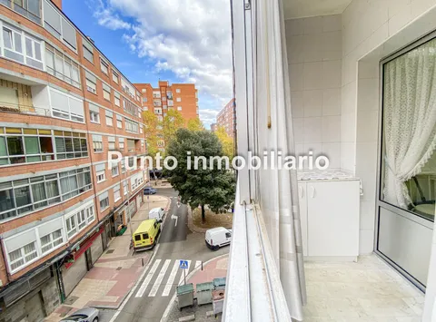 Wohnung 93 m² in Valladolid