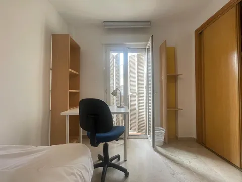 Room for rent, Granada