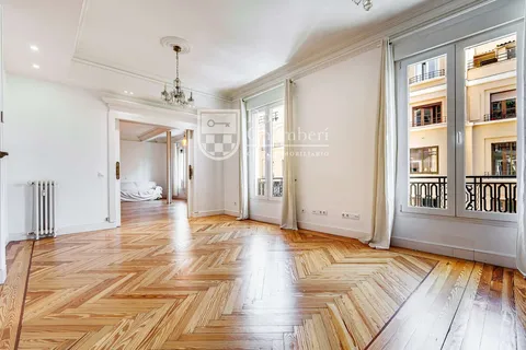 Appartamento 158 m² a Madrid