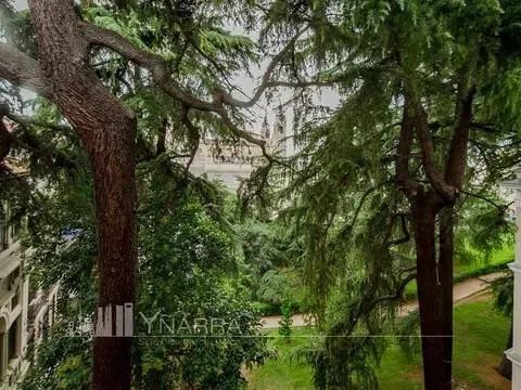 Appartamento 240 m² a Madrid