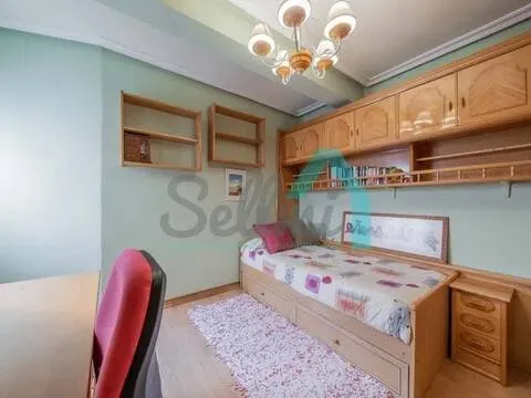 Pis de 60 m² a Oviedo