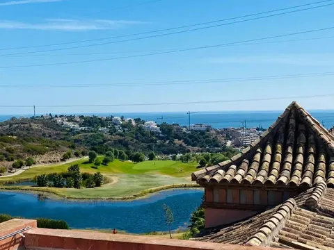 Casa de 200 m² a Estepona