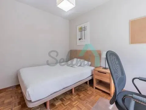 Pis de 64 m² a Oviedo