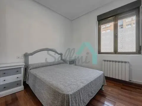 Pis de 120 m² a Oviedo