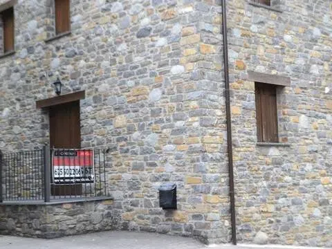 Pis de 72 m² a Castejón de Sos