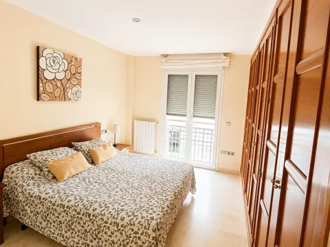 Pis de 90 m² a Còrdova