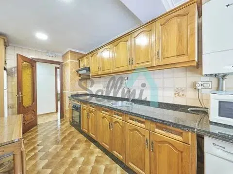 Pis de 82 m² a Oviedo