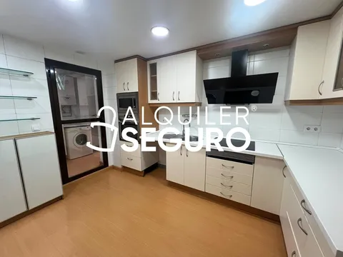 Wohnung 125 m² in Madrid