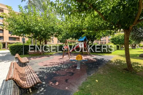 Wohnung 152 m² in Valencia