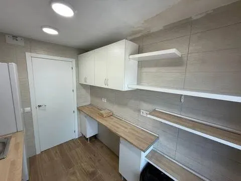 Habitació de lloguer, Pinto