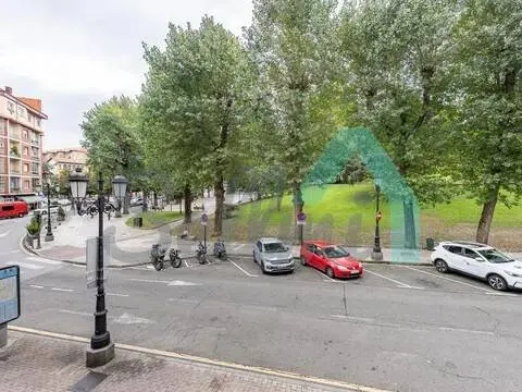 Pis de 82 m² a Oviedo