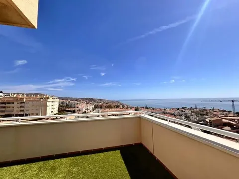 Wohnung 178 m² in Rincón de la Victoria