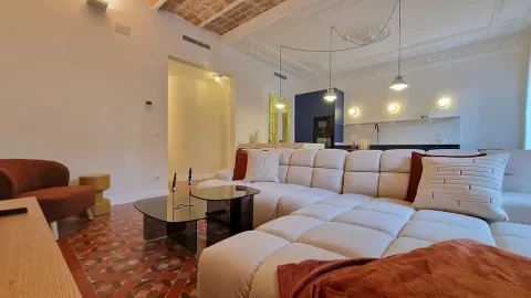 Wohnung 110 m² in Plasencia (2/26)