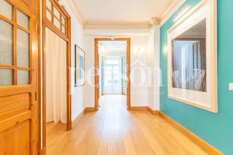 Appartamento 124 m² a Valencia