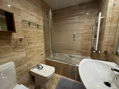 Chambre à louer, Madrid