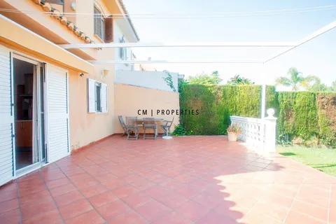 Casa de 239 m² a Paterna
