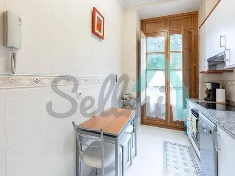 Pis de 82 m² a Oviedo