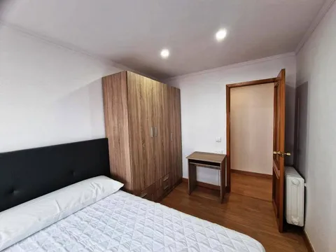 Quarto para alugar, Ourense