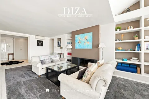 Wohnung 192 m² in Madrid