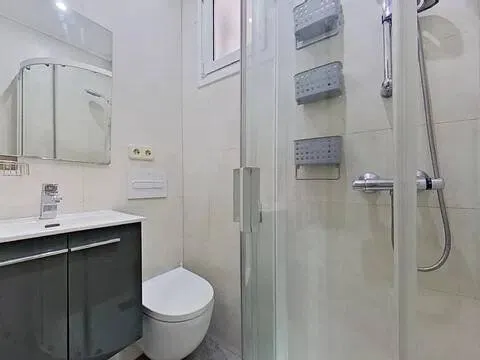 Wohnung 65 m² in Madrid