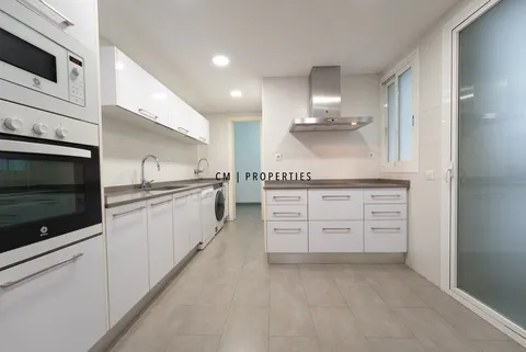 Appartamento 311 m² a Valencia