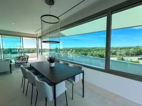 Pis de 360 m² a Oriola