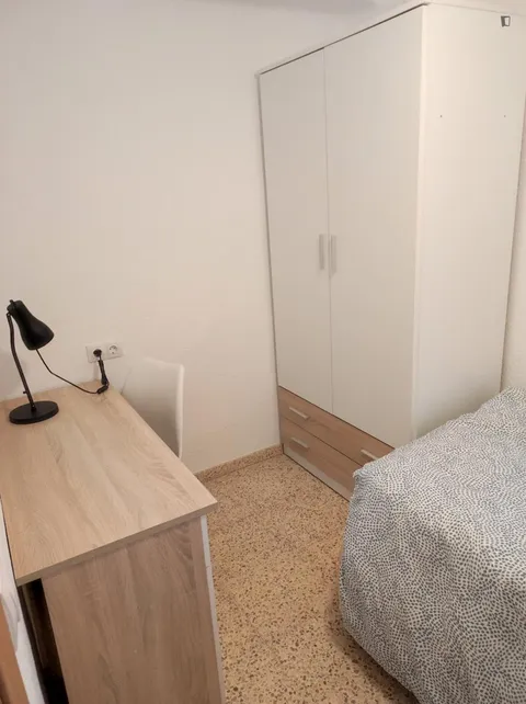 Habitació de lloguer, Burjassot
