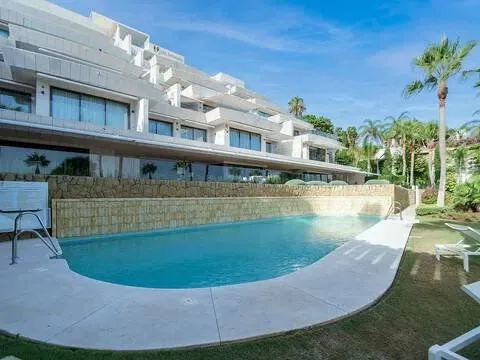 Pis de 270 m² a Estepona