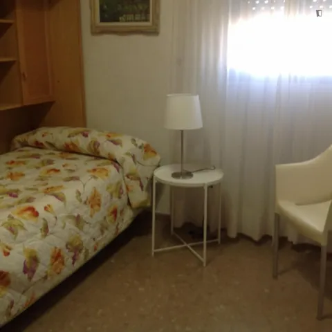 Pis de 79 m² a Terrassa