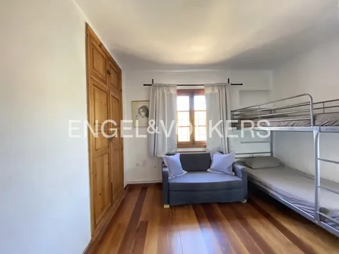 Appartement 380 m² à Nàquera / Náquera