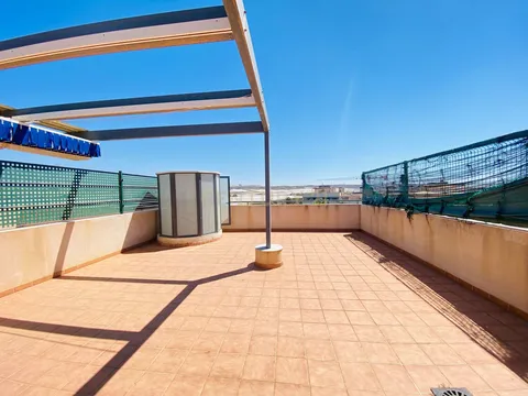 Piso de 100 m² en El Ejido