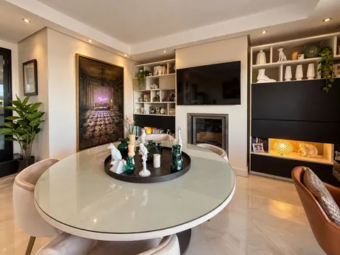 Appartement 330 m² à Luque