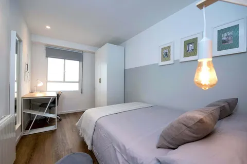 Chambre à louer, Valence