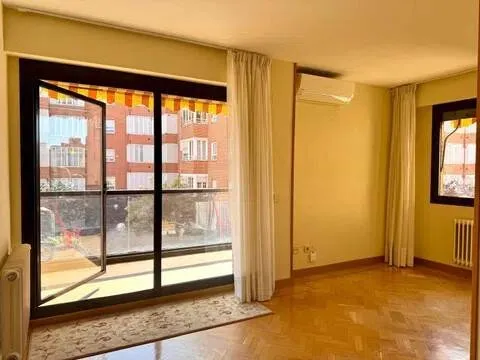 Pis de 75 m² a Madrid