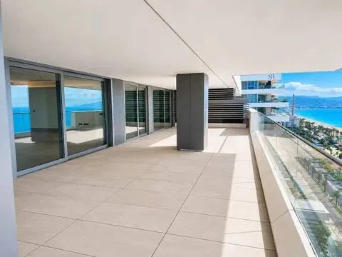 Pis de 400 m² a Màlaga