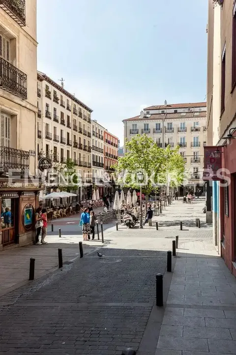 Wohnung 45 m² in Madrid