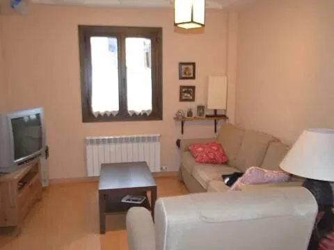 Pis de 72 m² a Castejón de Sos (4/27)