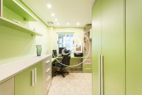Wohnung 110 m² in Valencia