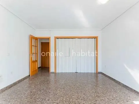 Appartamento 70 m² a Valencia