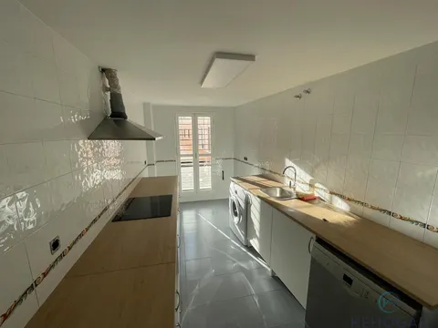 Appartement 85 m² à Dos Hermanas