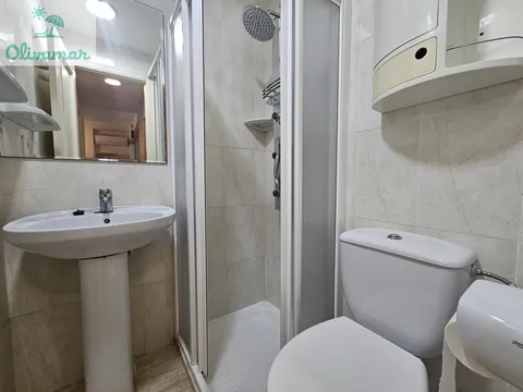 Casa de 100 m² a Oliva