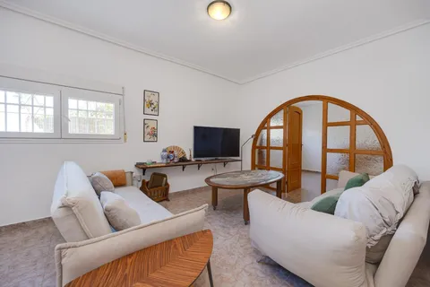 Casa de 355 m² a Torrevella