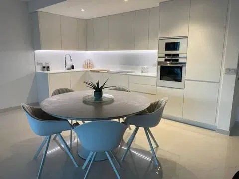 Pis de 180 m² a Estepona